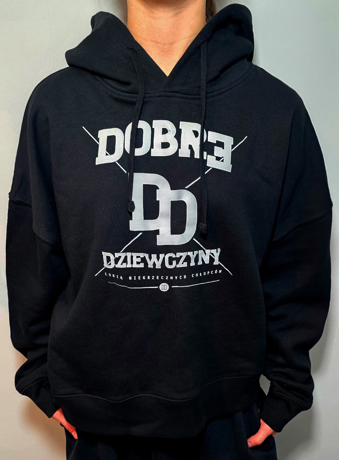 Bluza JP Damska Dobre Dziewczyny Czarna PRZEDSPRZEDAŻ - obrazek 6