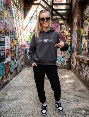 Bluza JP FIRMA Damska Jestem Piękna Szara PRZEDSPRZEDAŻ